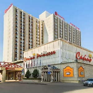 Hotel Ramada By Wyndham Center Sofia