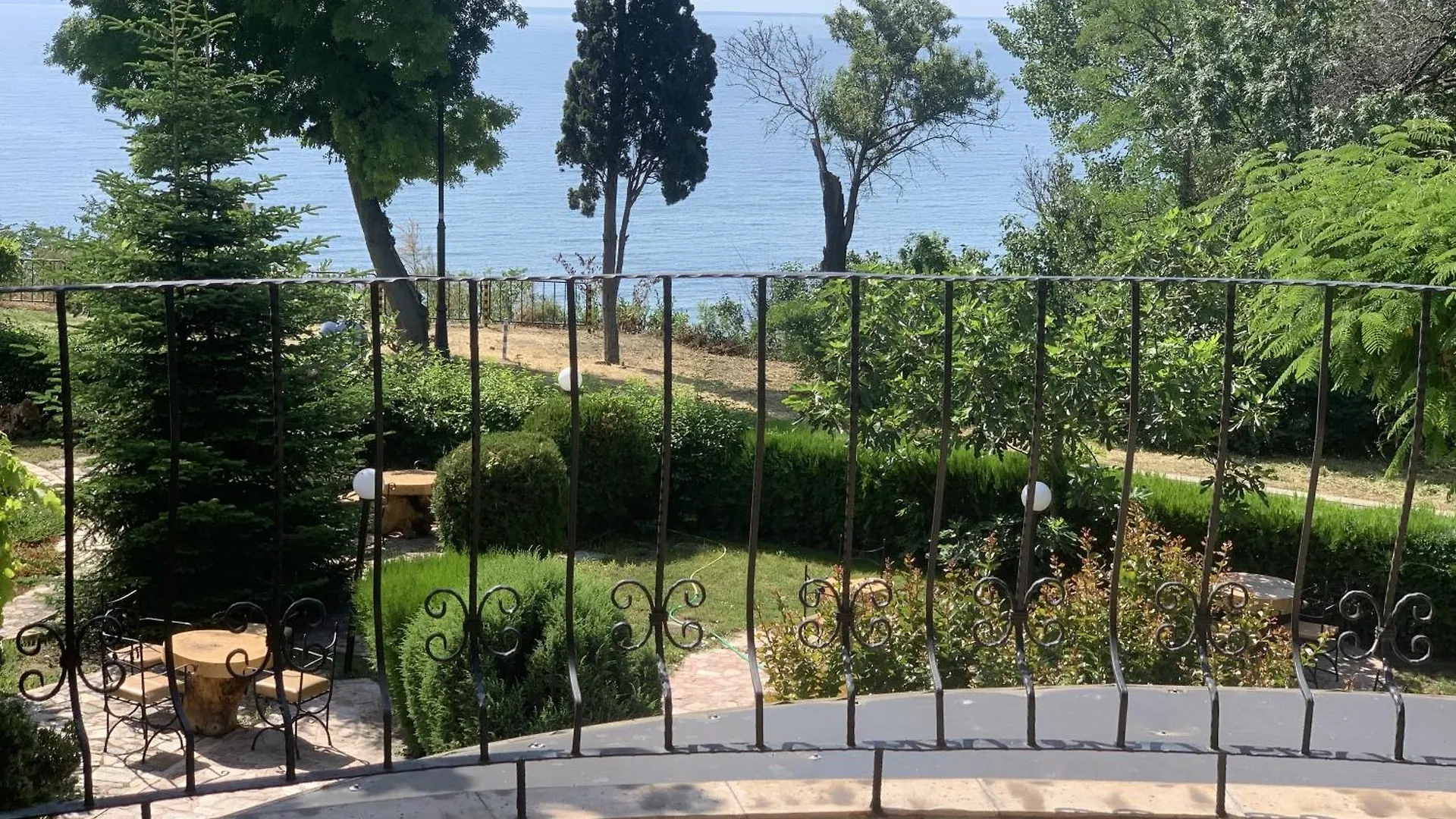 Complex Maxim Hotel Varna 2*,